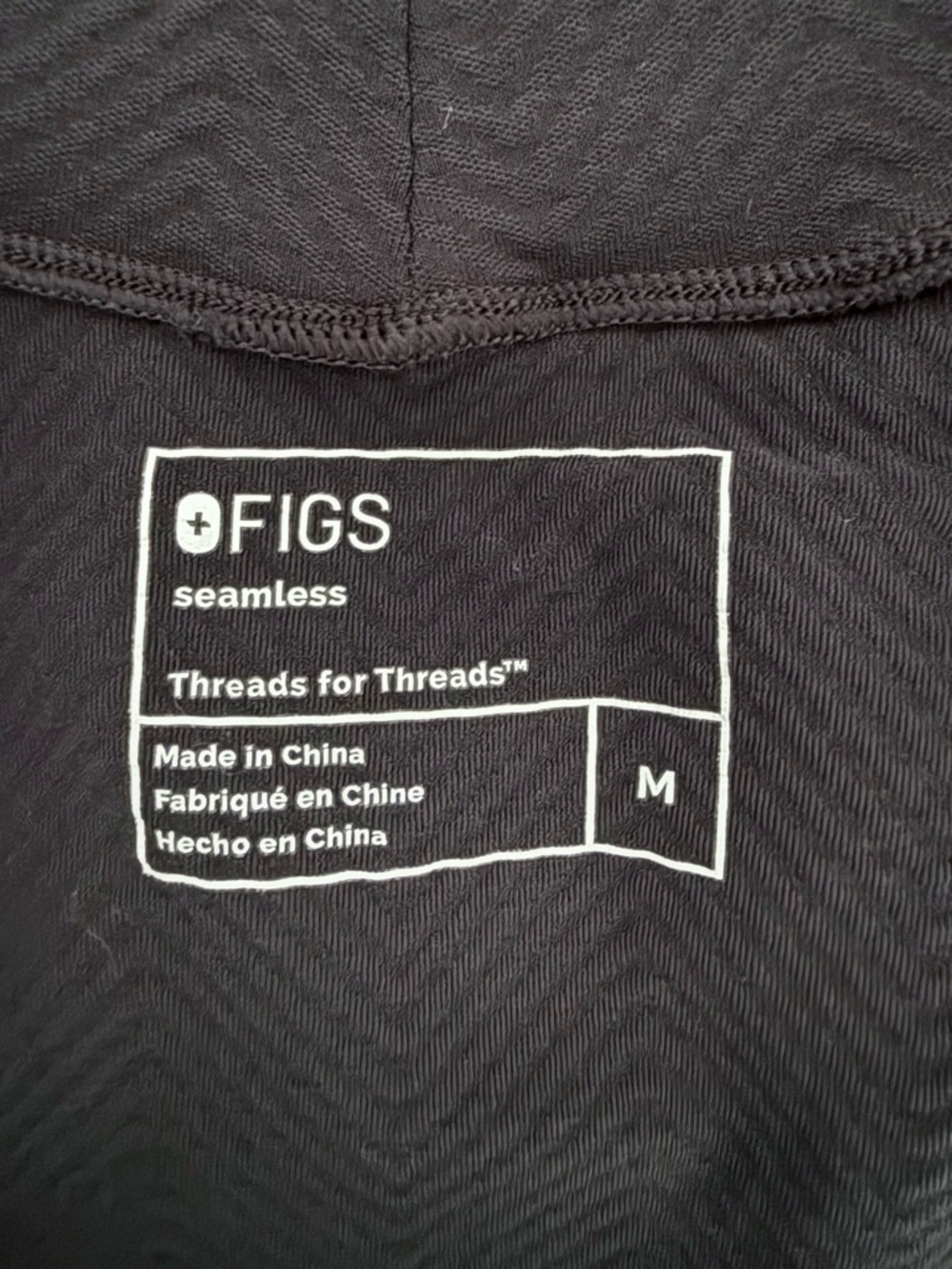 FIGS Threads for Threads Black Seamless Mock Neck Long Sleeve Underscrub M - Picture 7 of 8